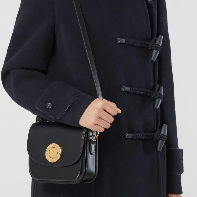 Burberry Elizabeth Calfskin Crossbody Bag Shoulder Bag Women's Black-6