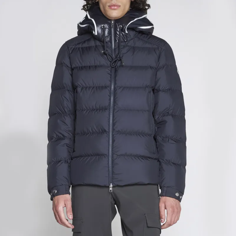Moncler Logo Patch Zipped Puffer Gilet-2