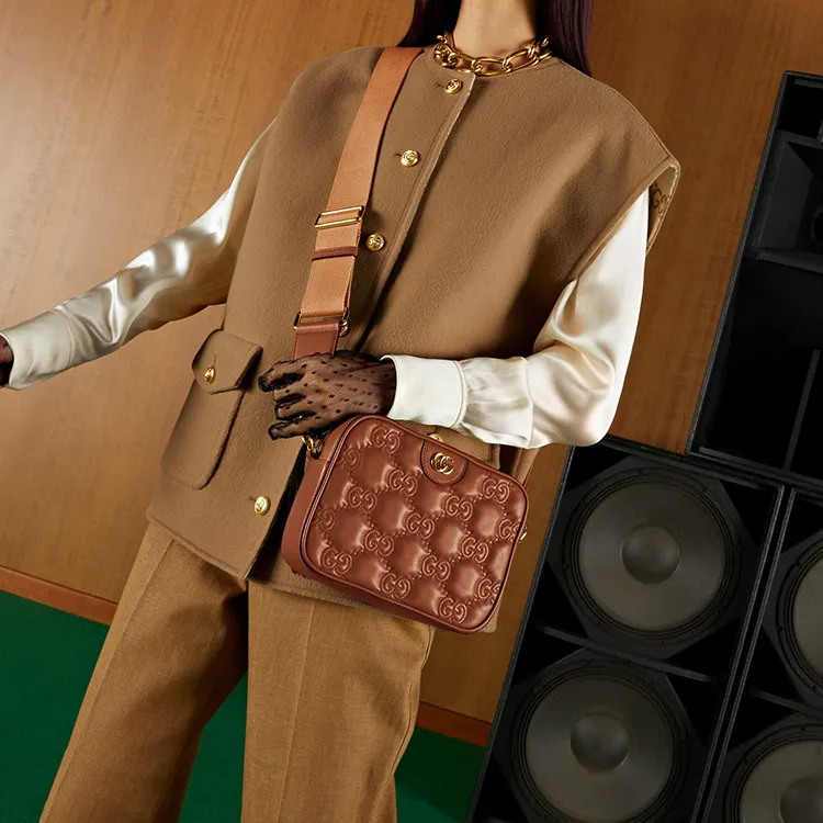 GUCCI GG Matelassé Leather Small Square Camera Bag Shoulder Bags Handbags Small Size Women's Light Brown-11