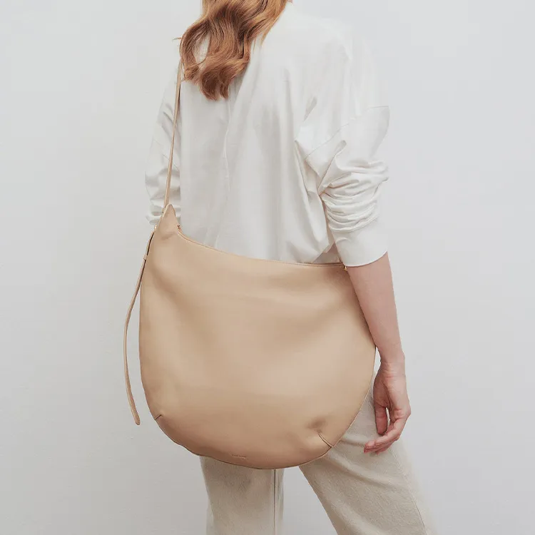 THE ROW N/S Allie Buffed Calfskin Shoulder Bag Croissant Bag Shoulder Bag Crossbody Bag Women's Sand Pink-4