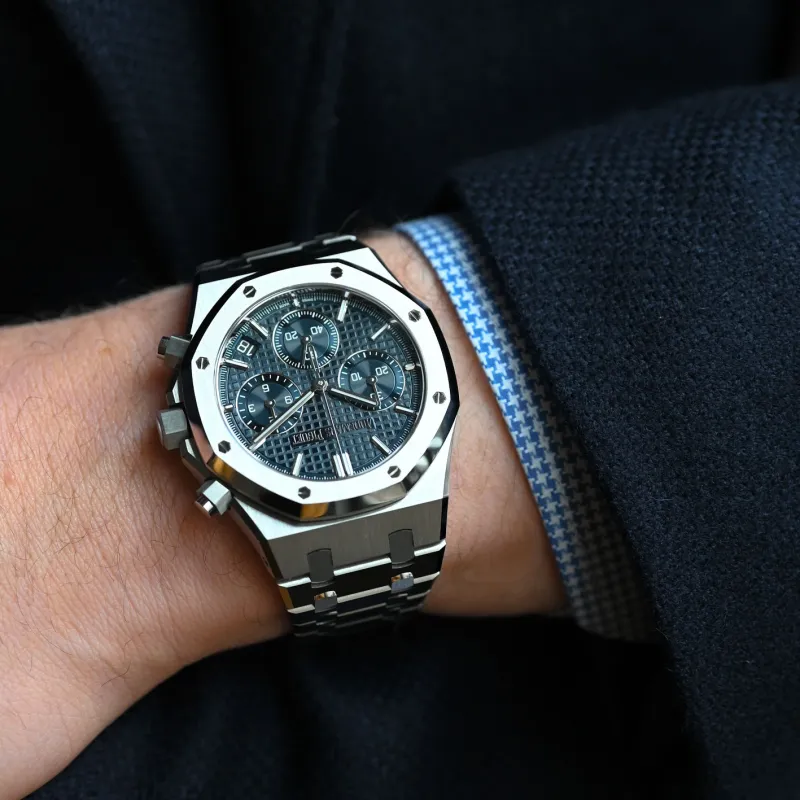 AUDEMARS PIGUET Men Royal Oak Series Watch-3