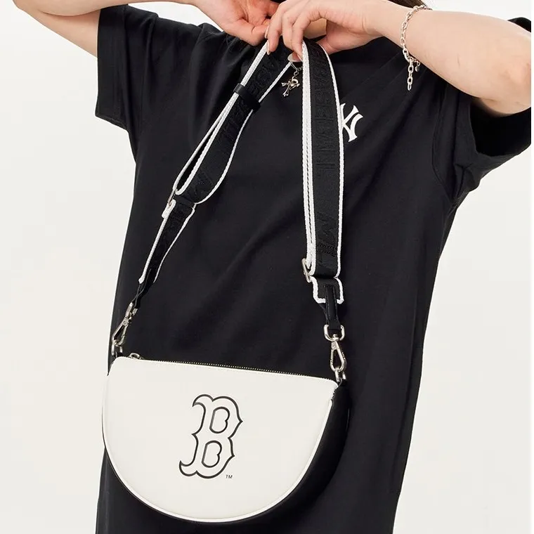 MLB Artificial Leather Dumpling Bag Shoulder Bag Crossbody Bag Regular Unisex Black White-9