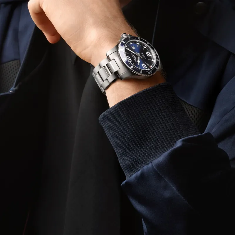 LONGINES Comcast Diving Collection Automatic Mechanical Movement Men's Watch 44mm Blue Dial Stainless Steel Watchband-3