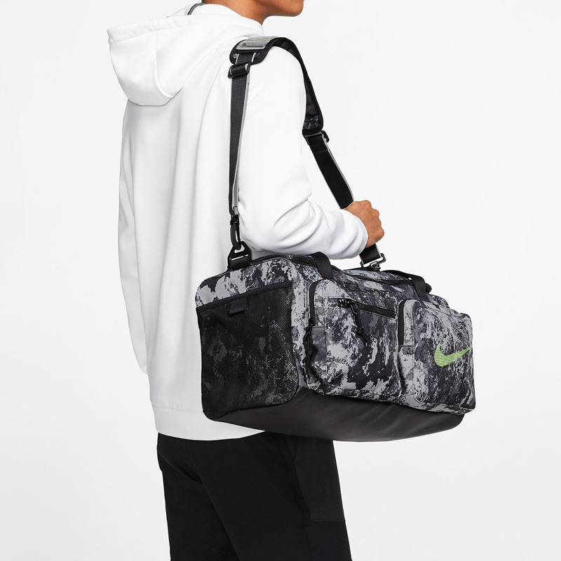 Nike Utility Printed Unisex Travel Bag Black - POIZON
