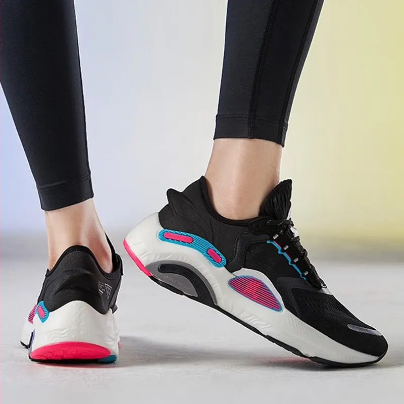 LiNing Arashi Plus Cushioning Rebound Low Top Running Shoes Women's Standard Black-7