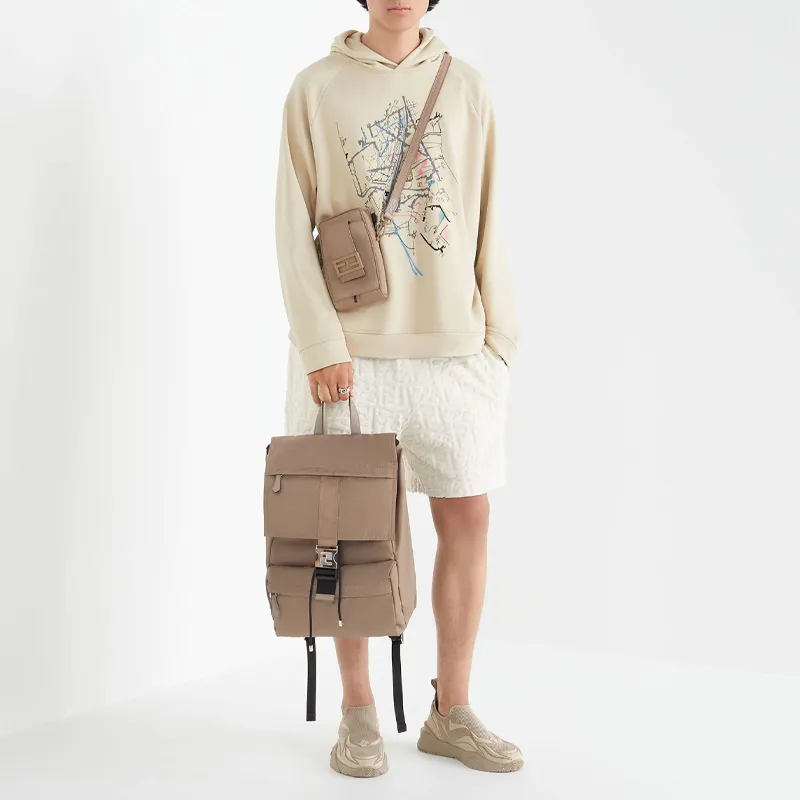 FENDI Baguette Patchwork Baguette Bag, Shoulder Bag, Crossbody Bag, Cell Phone Pouch Men's Beige-4