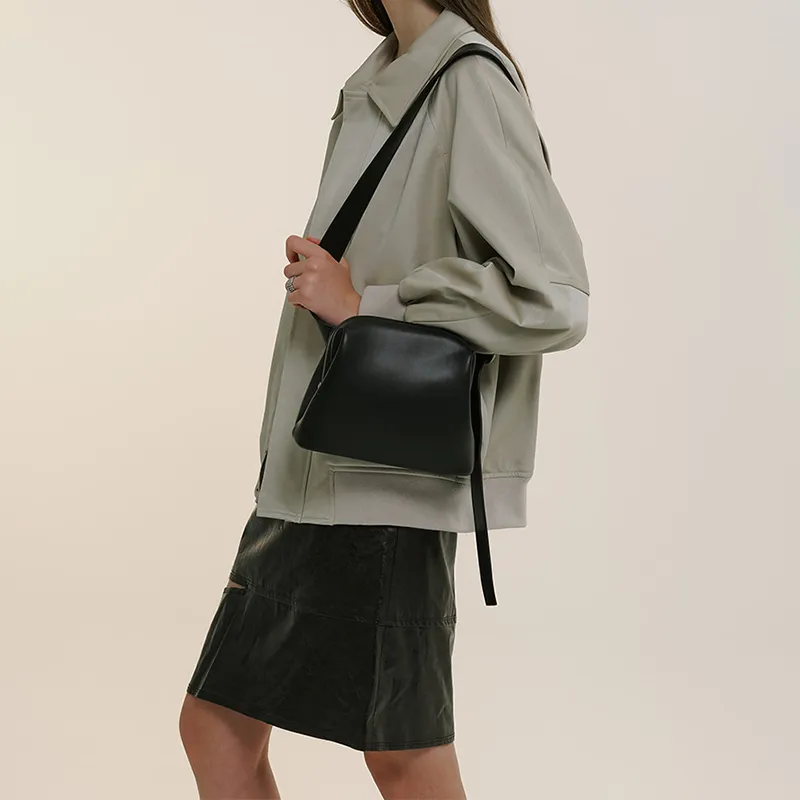 OSOI MINI BROT Cow Leather Shoulder Bag, Crossbody Bag Regular Women's Black-3