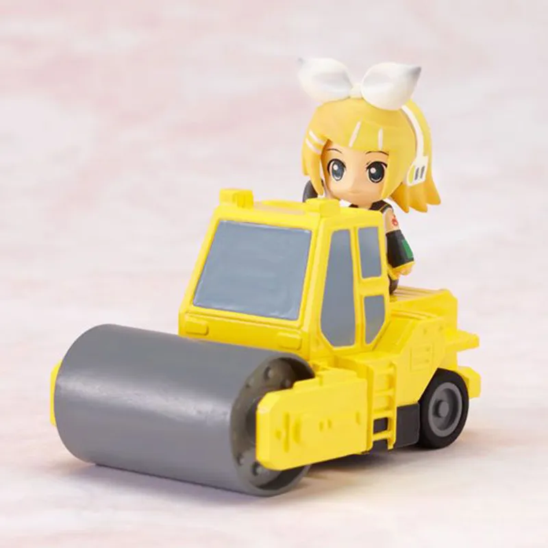 FREEing Chibi Figures-1