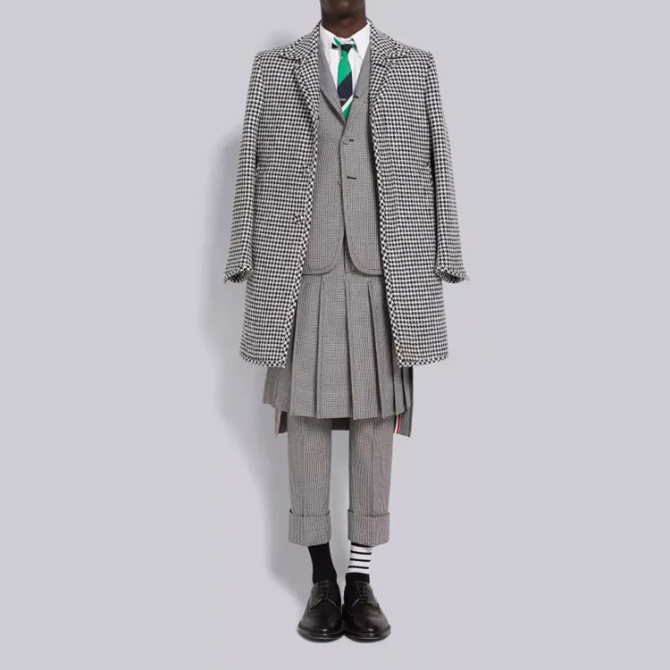 THOM BROWNE· Casual Pants Men's Black White-1