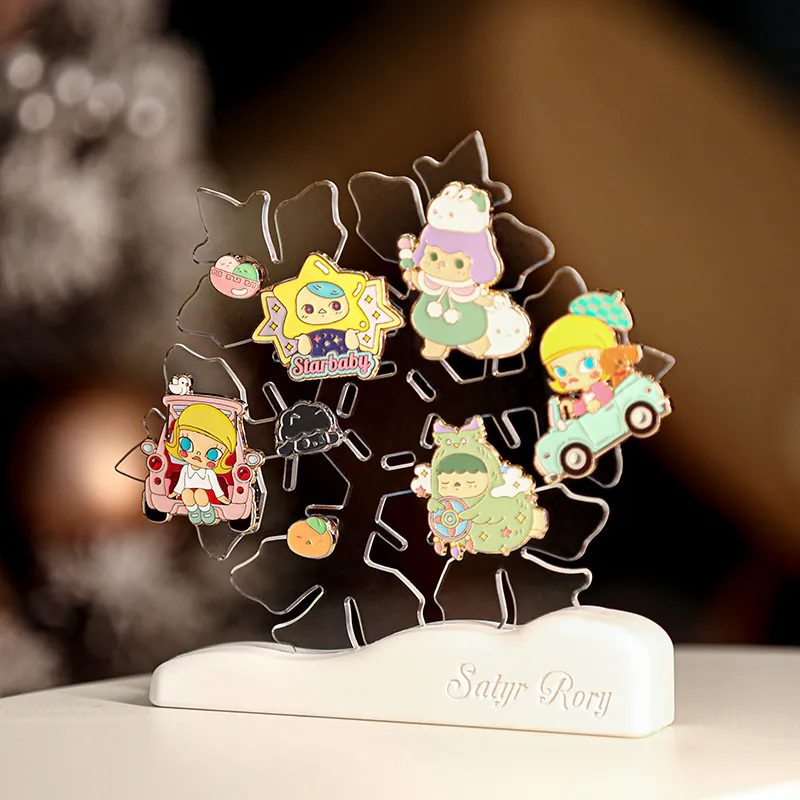 POP MART SATYR RORY Snowflake Storage Rack Not Included 13.7cm Badges-1
