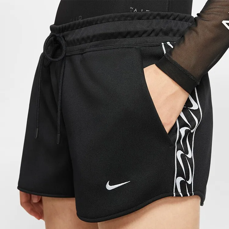 Nike Casual Shorts Women's Black-3