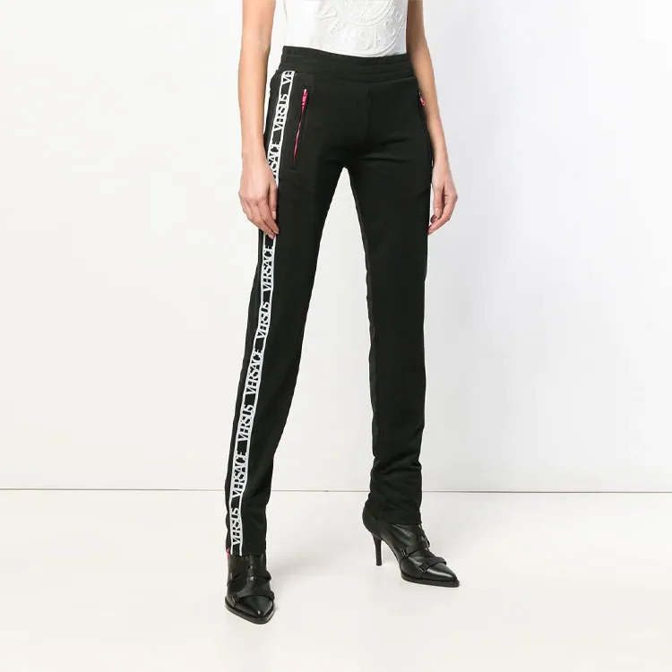 VERSUS SS21 Knitted Sweatpants Women's Black-1