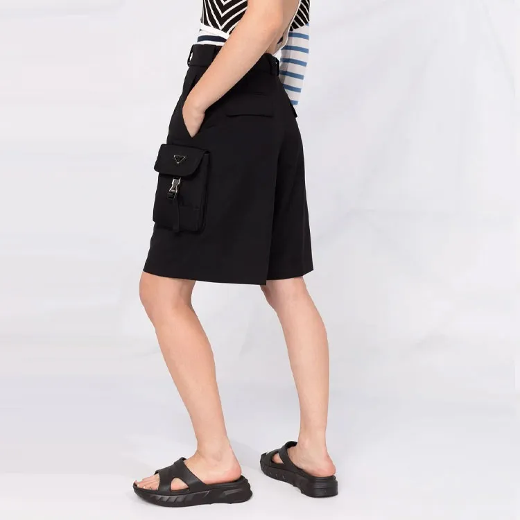 PRADA FW21 Cargo Shorts Women's Black-4