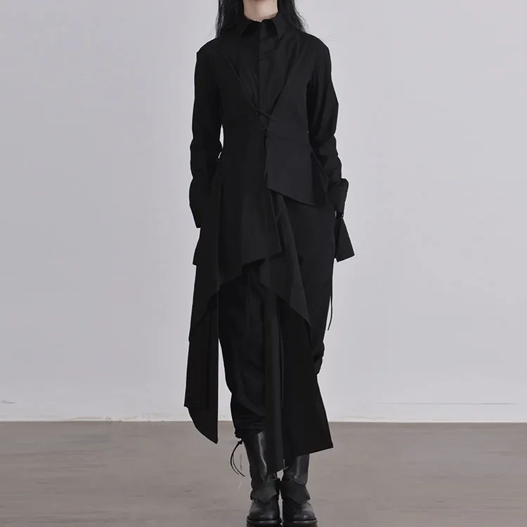 Yohji Yamamoto Asymmetric-Designed Long-Sleeved Blazer-3
