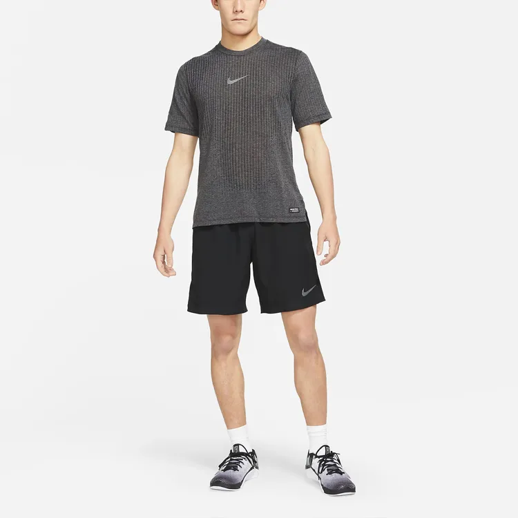 Nike Set-in Sleeve T-Shirt Men's Black-2