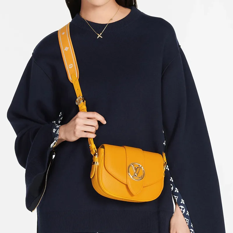 LOUIS VUITTON Pont Crossbody Bags-5
