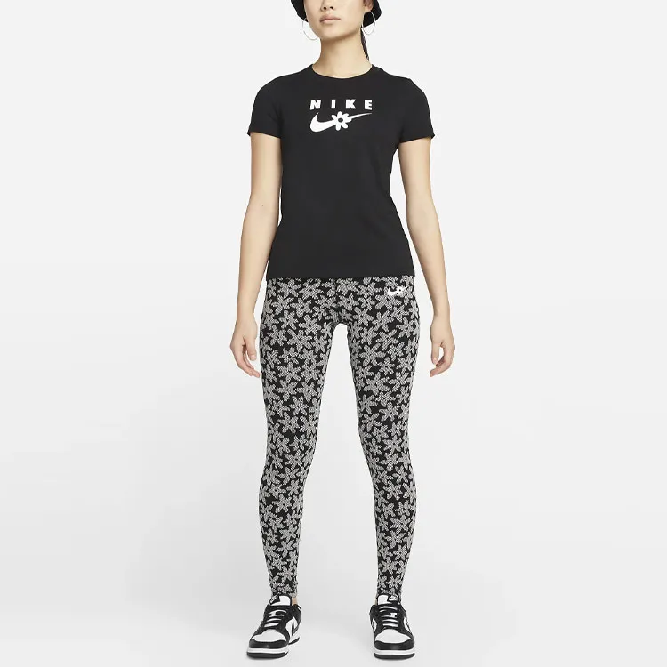 Nike T Shirts Women's Black-1