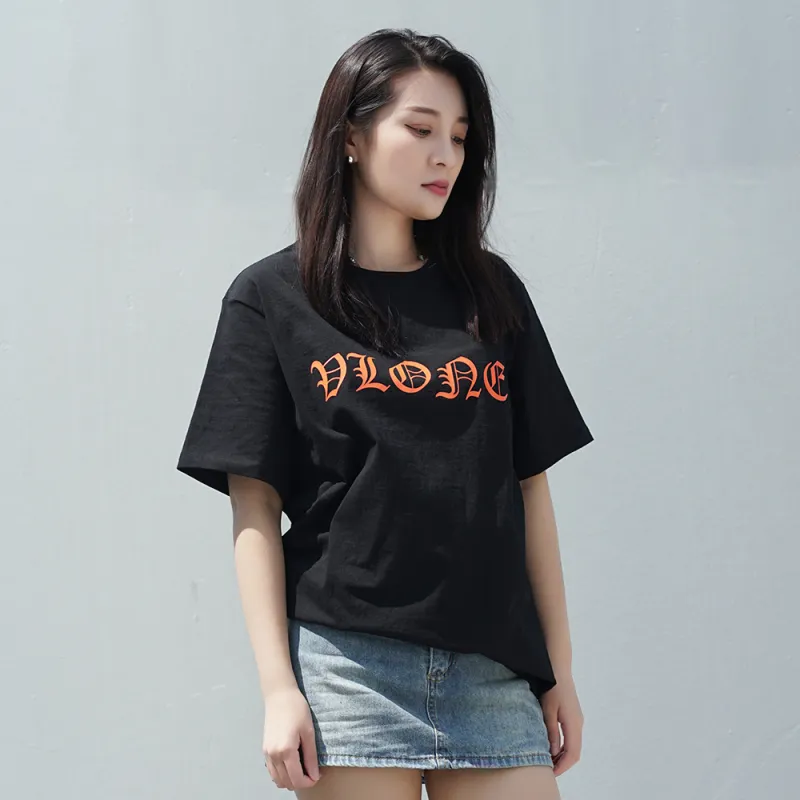 VLONE Gothic Alphabet Series T Shirts Unisex Black-2