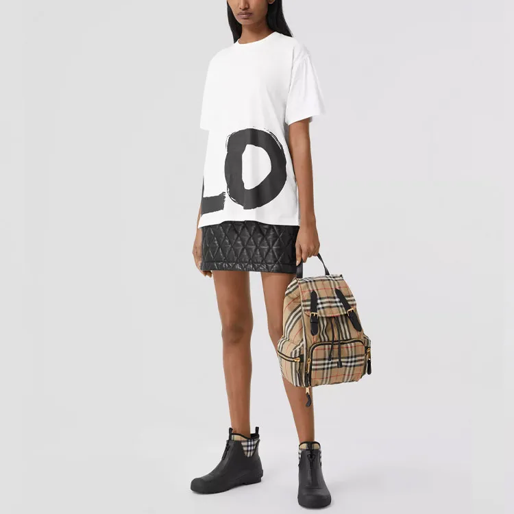 Burberry Love Printed Oversized T Shirt-4