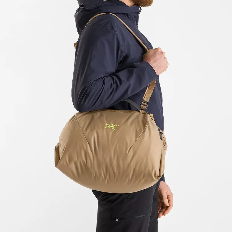 Arcteryx Nylon Handbag, Shoulder Bag, Crossbody Bag, Travel Bag Tubas Unisex Brown-4