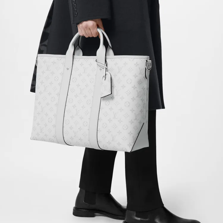 LOUIS VUITTON Weekend Tote Nm Optic White-6