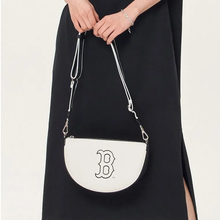 MLB Artificial Leather Dumpling Bag Shoulder Bag Crossbody Bag Regular Unisex Black White-7