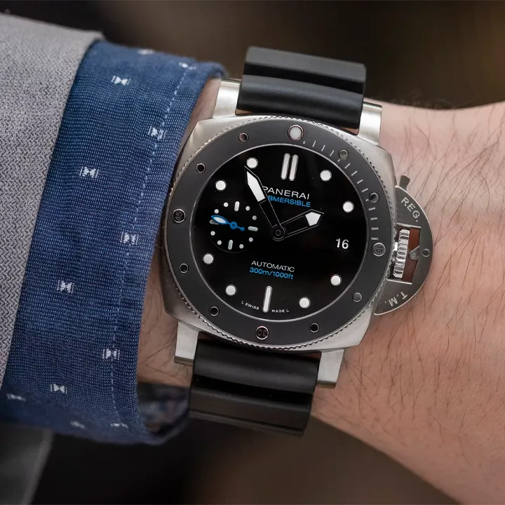 PANERAI Men SUBMERSIBLE Collection Watch-5