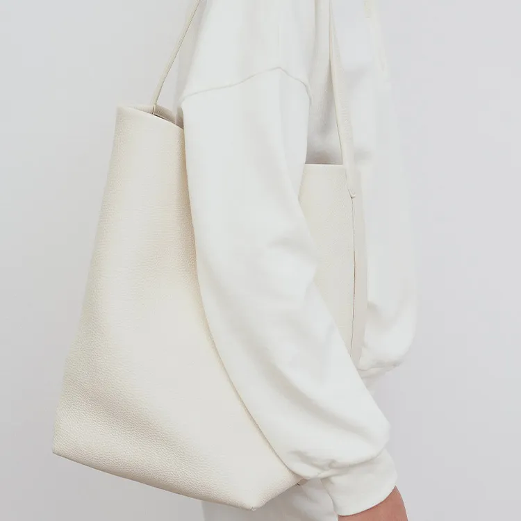 THE ROW Large N/S Park Tote Bag-9