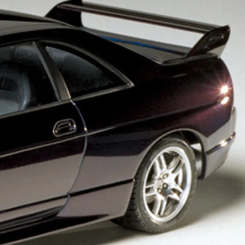 Tamiya Nissan Skyline GTR V Spec 1995 Model Kits-3