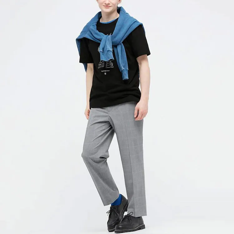 UNIQLO x GAODA T-Shirt Unisex Black-4