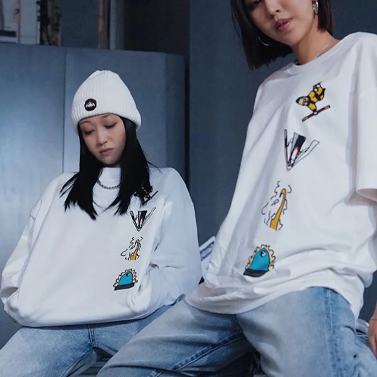 Corade Crew Neck Regular Sweatshirt Unisex White-1