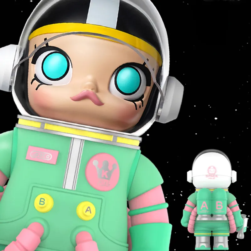 POP MART Mega Collection Space Molly Space 'T' 400%-4