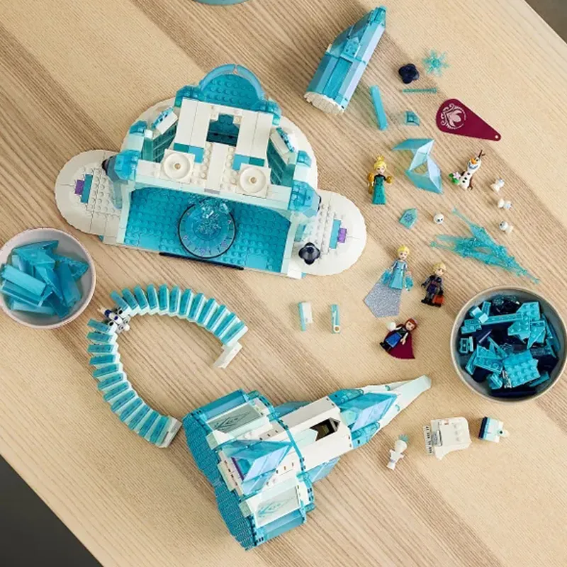 LEGO The Ice Castle Building Blocks 43197-2