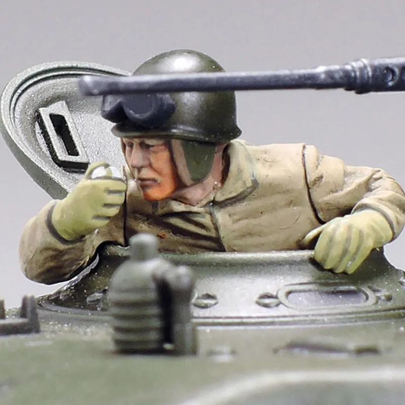Tamiya Armored Vehicle Model Collection 1 48 US M4A3E8 Sherman Medium Tank EASY EIGHT Length 15.6cm Model Kits-3