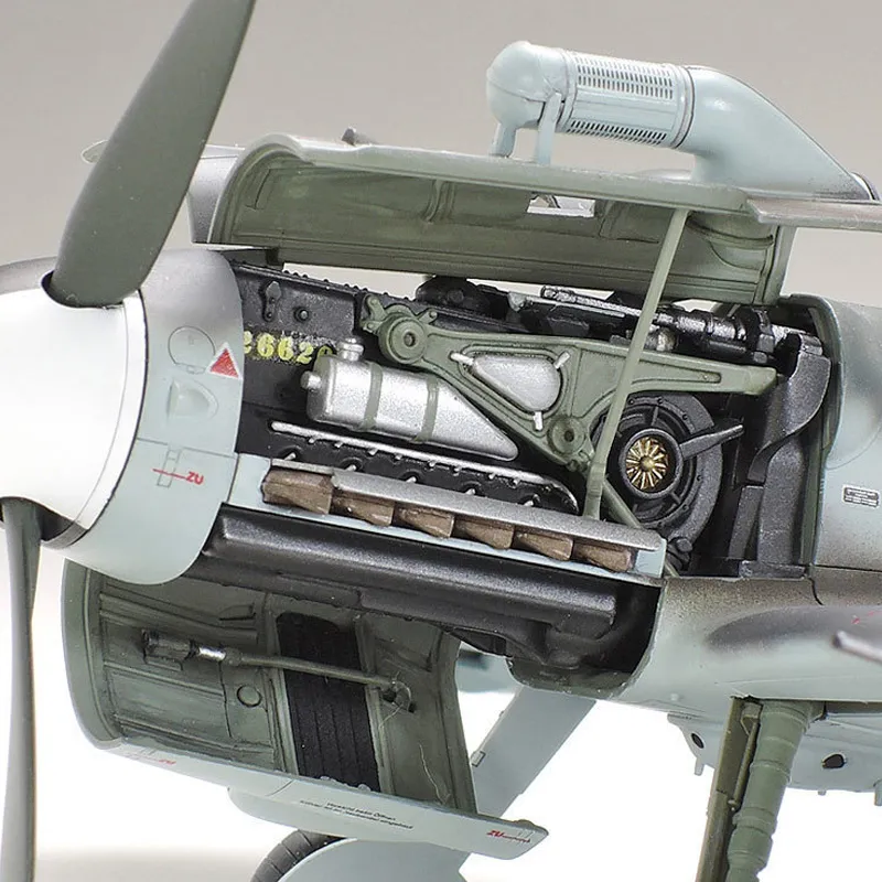 Tamiya Airplane Collection, Messerschmitt Bf 109 G 6 Model Kits-5