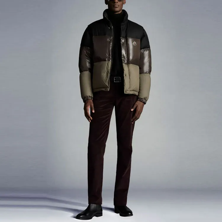 Moncler Aveillan Short Down Jacket-1