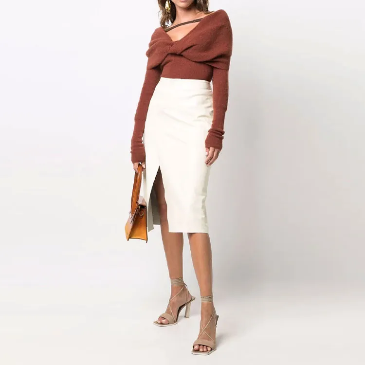 Jacquemus FW21 Slim Fit Sweater Women's Brown-1