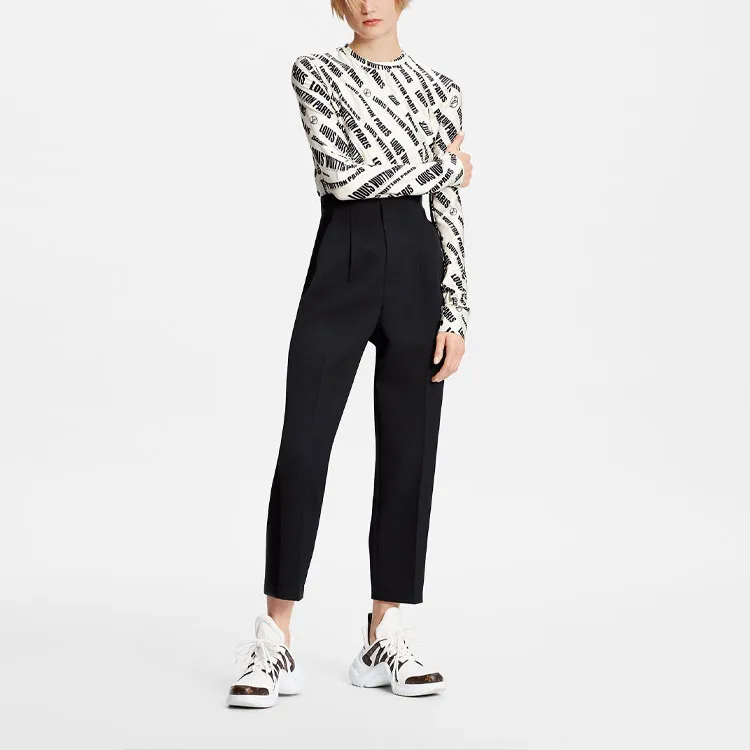LOUIS VUITTON Slanted Signature Sporty T Shirt-1