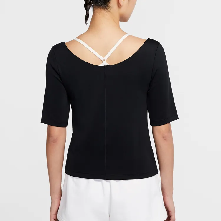 Nike SPORTSWEAR TECH PACK T-Shirts Women's Black-3