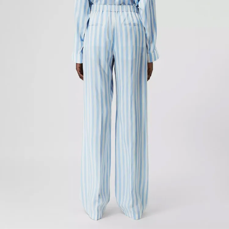 Burberry Casual Pants Women's Blue-3