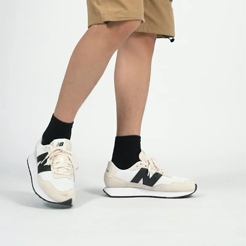 New Balance 237 Beige Black-7