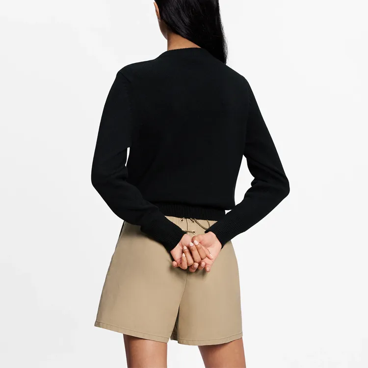 LOUIS VUITTON 1ABYRI Chain Detail Patch Sweater-3