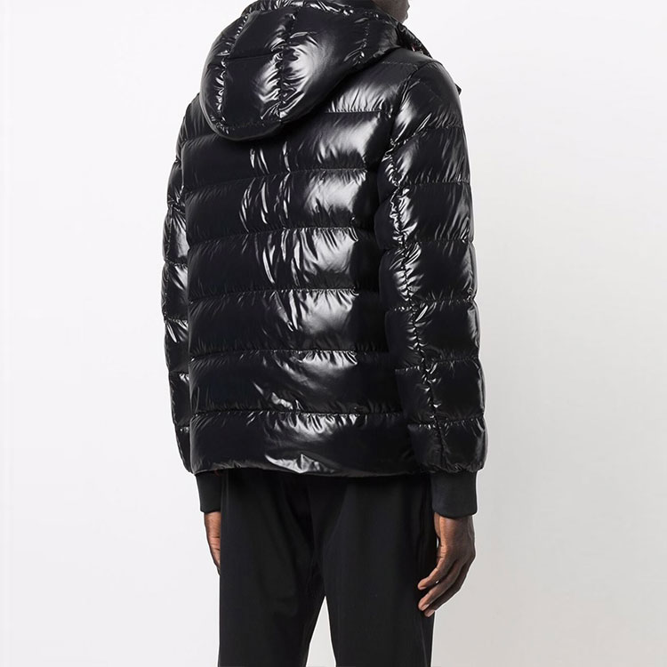 moncler pyrnees down jacket 黒 L 6900000131-1.jpg?v=1737509481&