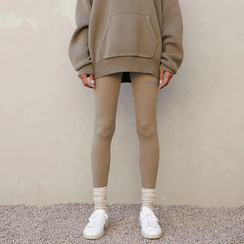 Fear Of God Essentials FW21 Knitted Sweatpants Unisex Wheat Brown-5