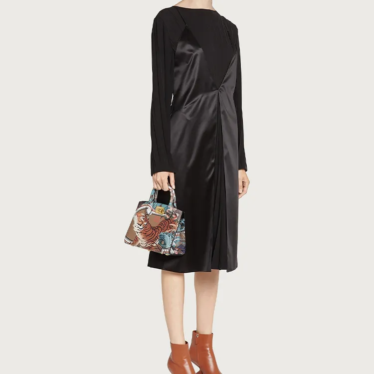 Ferragamo Studio Handbags-4