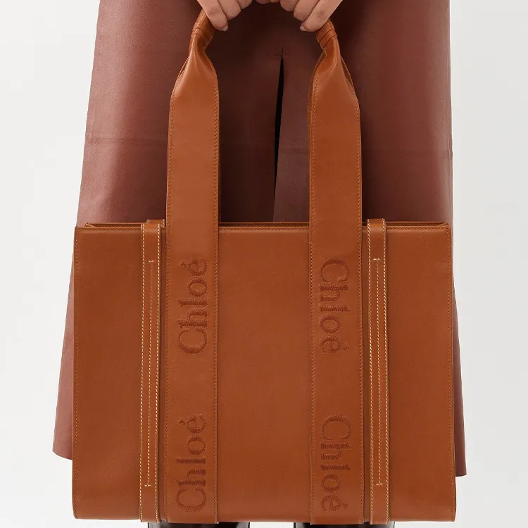 Chloe Woody Smooth Calf Leather Tote Bag Shopping Bag Shoulder Bag Handbag Medium Size Women's Brown-3