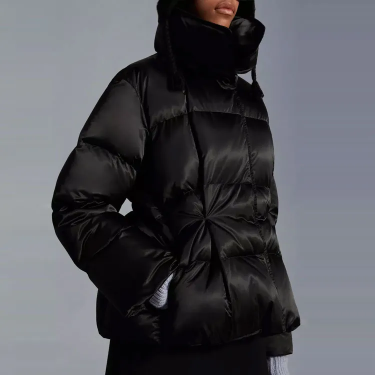 Moncler Coua Short Down Jacket Black-2