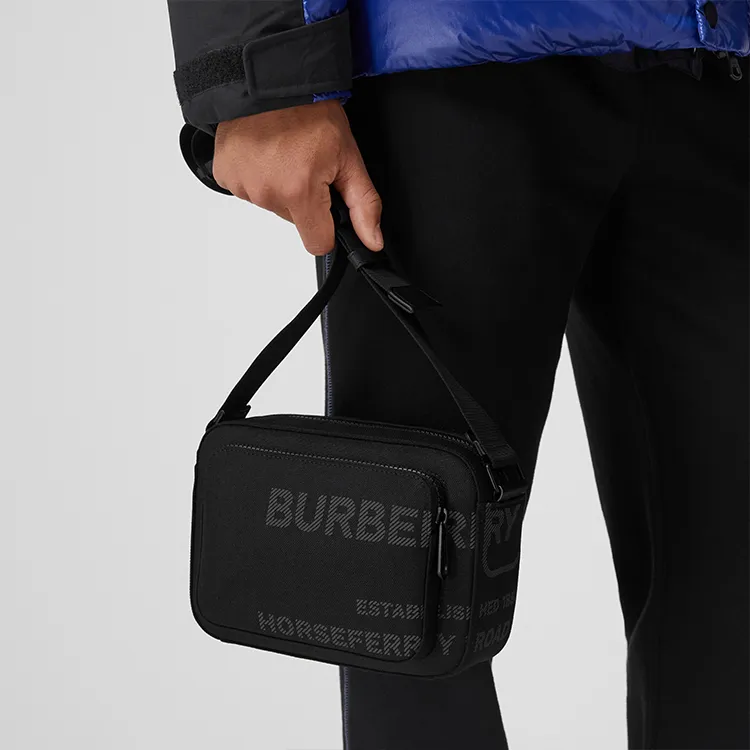 Burberry Horseferry Calfskin Decoration Messenger Bag, Shoulder Bag, Crossbody Bag Regular Men's Black-8