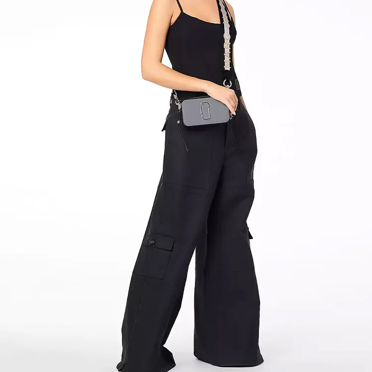 MARC JACOBS The Snapshot Wolf Grey Multi-4