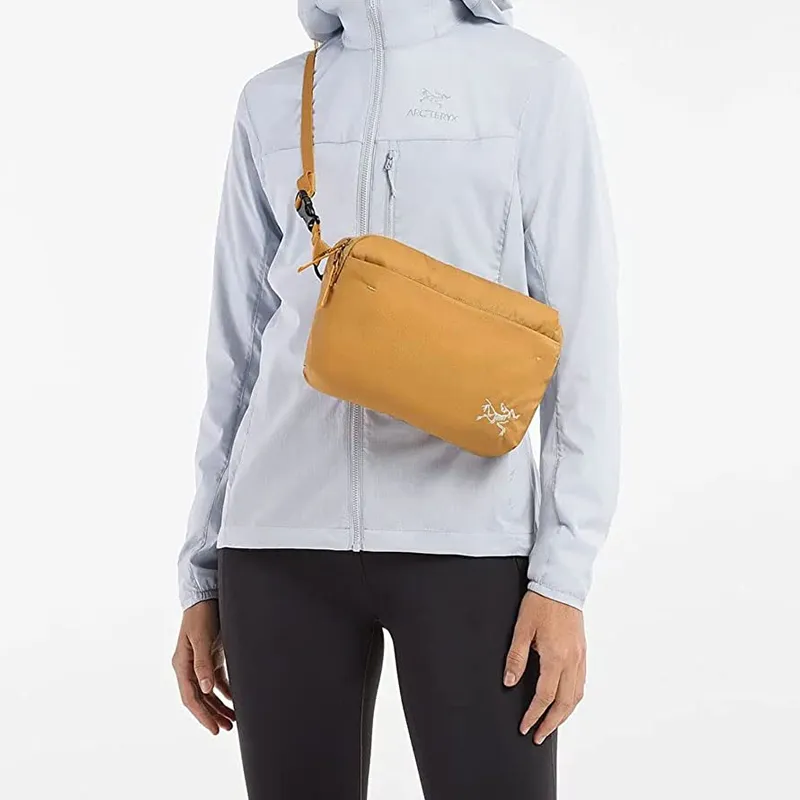 Arcteryx Nylon Shoulder Bag, Crossbody Bag Regular Unisex Brown-4